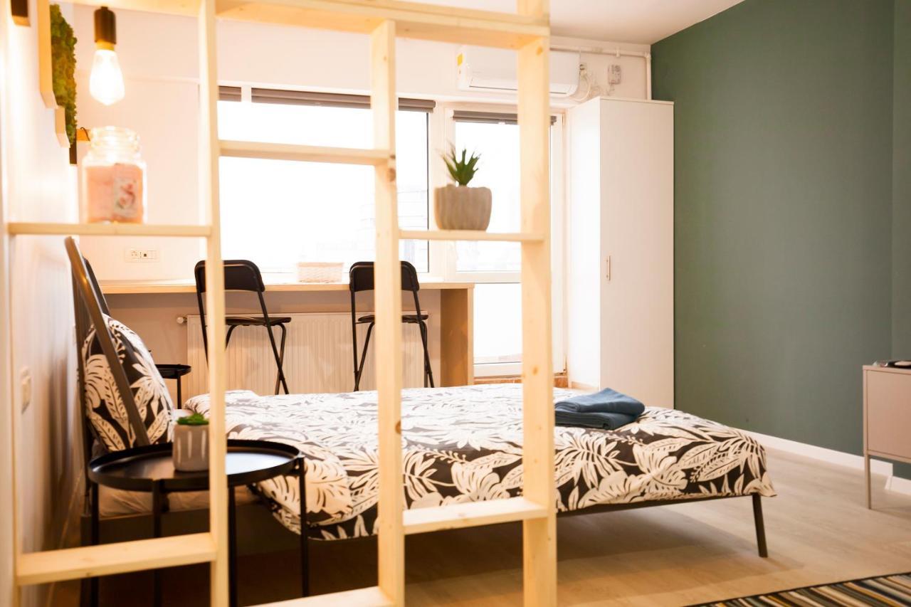 Ideal Studio Bukares Bagian luar foto